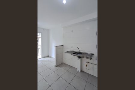 Apartamento para alugar com 36m², 2 quartos e sem vaga Apartamento para alugar com 36m², 2 quartos e sem vagaCozinha e Área de Serviço