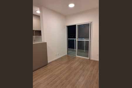 Apartamento à venda com 67m², 3 quartos e 2 vagas Apartamento à venda com 67m², 3 quartos e 2 vagasSala