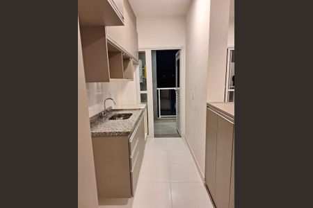 Apartamento à venda com 67m², 3 quartos e 2 vagas Apartamento à venda com 67m², 3 quartos e 2 vagasCozinha