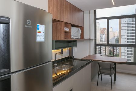 Sala e Cozinha de kitnet/studio para alugar com 1 quarto, 45m² em Perdizes, São Paulo