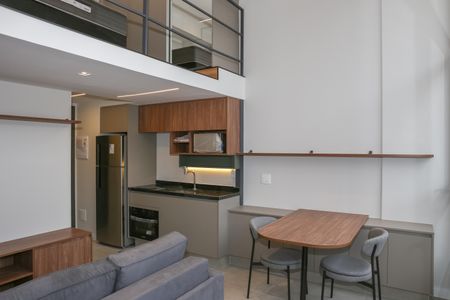 Sala e Cozinha de kitnet/studio para alugar com 1 quarto, 45m² em Perdizes, São Paulo
