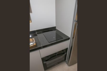 Studio para alugar com 45m², 1 quarto e sem vaga Studio para alugar com 45m², 1 quarto e sem vagaSala e Cozinha