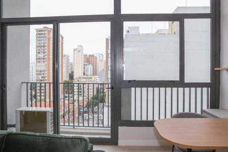 Sala e Cozinha de kitnet/studio para alugar com 1 quarto, 45m² em Perdizes, São Paulo