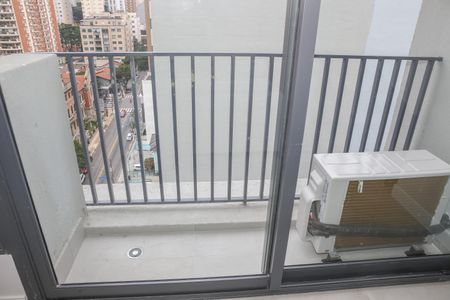 Sacada de kitnet/studio para alugar com 1 quarto, 45m² em Perdizes, São Paulo