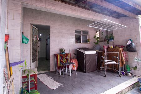 Casa para alugar com 48m², 2 quartos e 1 vaga Casa para alugar com 48m², 2 quartos e 1 vagaÁrea de Serviço