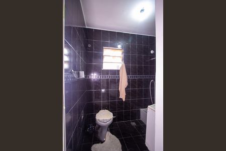 Casa para alugar com 48m², 2 quartos e 1 vaga Casa para alugar com 48m², 2 quartos e 1 vagaBanheiro da Suíte