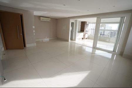 Apartamento à venda com 190m², 3 quartos e 2 vagas