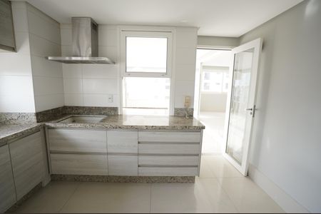 Apartamento à venda com 190m², 3 quartos e 2 vagas