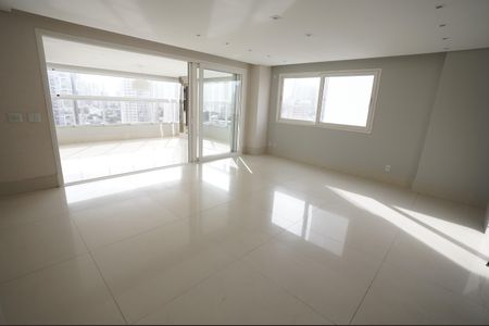 Apartamento à venda com 190m², 3 quartos e 2 vagas