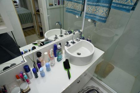 Apartamento à venda com 98m², 2 quartos e 1 vaga