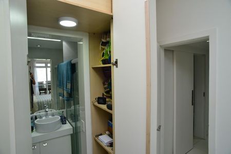 Apartamento à venda com 98m², 2 quartos e 1 vaga