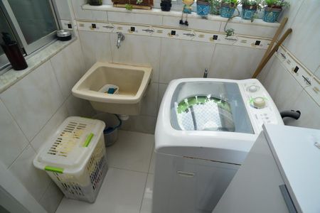 Apartamento à venda com 98m², 2 quartos e 1 vaga