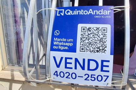 Apartamento à venda com 87m², 2 quartos e 1 vaga Apartamento à venda com 87m², 2 quartos e 1 vagaPlaca