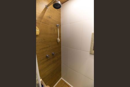 Apartamento à venda com 119m², 2 quartos e 1 vaga Apartamento à venda com 119m², 2 quartos e 1 vagaBanheiro da Suíte