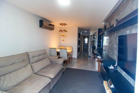 Sala de apartamento à venda com 2 quartos, 119m² em Marazul, Niterói