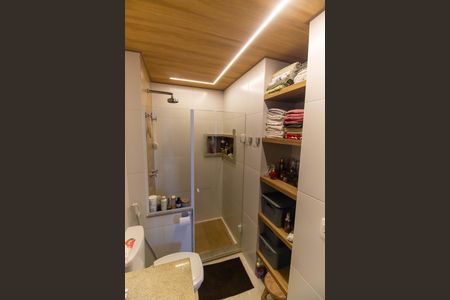 Apartamento à venda com 119m², 2 quartos e 1 vaga Apartamento à venda com 119m², 2 quartos e 1 vagaBanheiro da Suíte