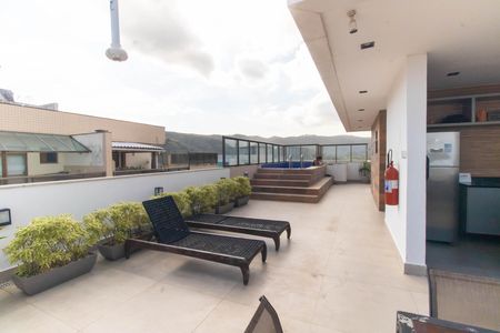 Apartamento à venda com 119m², 2 quartos e 1 vaga Apartamento à venda com 119m², 2 quartos e 1 vagaÁrea comum