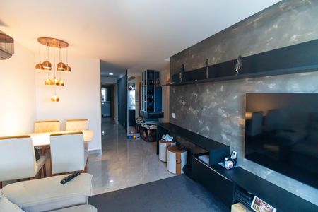 Apartamento à venda com 119m², 2 quartos e 1 vaga Apartamento à venda com 119m², 2 quartos e 1 vagaSala