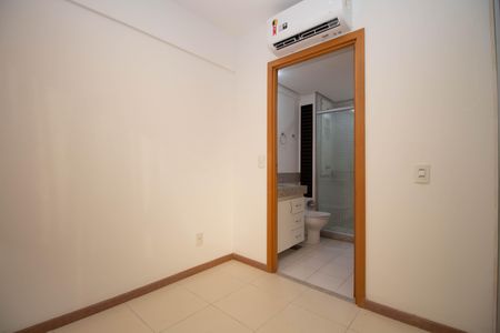 Suíte de kitnet/studio para alugar com 1 quarto, 28m² em Crn 704/705, Brasília