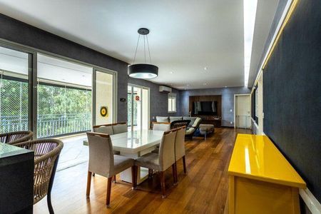 Apartamento à venda com 3 quartos, 270m² em Residencial Tambore III, Santana de Parnaíba
