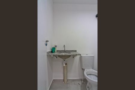 Apartamento para alugar com 36m², 2 quartos e sem vagaBanheiro