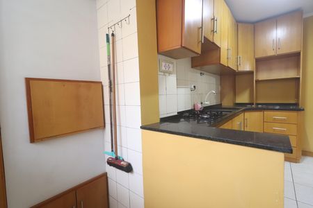 Apartamento à venda com 68m², 2 quartos e sem vagaCozinha e Área de Serviço