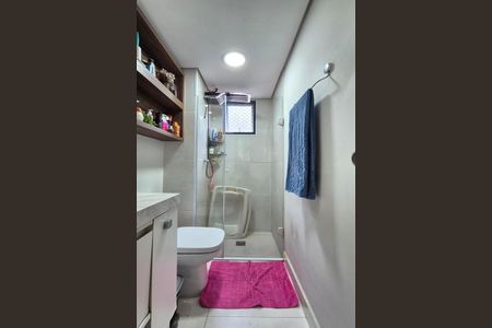 Apartamento à venda com 50m², 2 quartos e 1 vaga Apartamento à venda com 50m², 2 quartos e 1 vagaBanheiro
