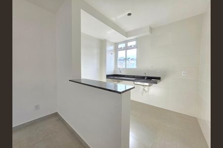 Cozinha  de apartamento à venda com 2 quartos, 55m² em Buritis, Belo Horizonte