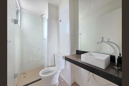Apartamento à venda com 55m², 2 quartos e 2 vagas Apartamento à venda com 55m², 2 quartos e 2 vagasBanheiro Social