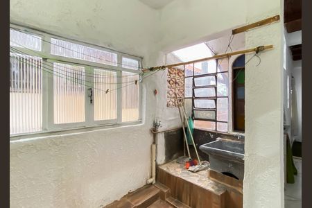 Casa para alugar com 72m², 2 quartos e sem vagaÁrea de Serviço