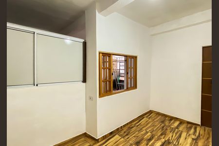 Casa para alugar com 72m², 2 quartos e sem vagaQuarto 2