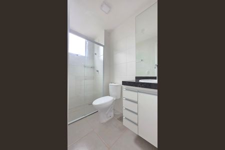 Apartamento à venda com 55m², 2 quartos e 2 vagas Apartamento à venda com 55m², 2 quartos e 2 vagasBanheiro da Suíte