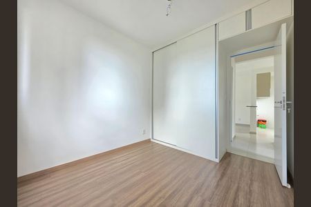 Apartamento à venda com 55m², 2 quartos e 2 vagas Apartamento à venda com 55m², 2 quartos e 2 vagasQuarto 2
