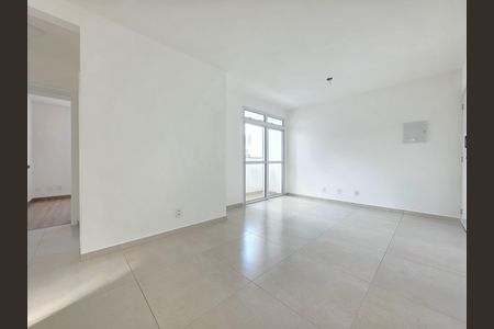 Apartamento à venda com 55m², 2 quartos e 2 vagas Apartamento à venda com 55m², 2 quartos e 2 vagasSala