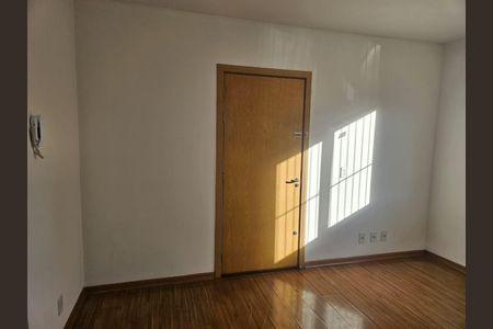 Apartamento à venda com 51m², 2 quartos e sem vaga Apartamento à venda com 51m², 2 quartos e sem vagaSala