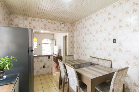 Casa para alugar com 220m², 3 quartos e 1 vaga Casa para alugar com 220m², 3 quartos e 1 vagaCozinha