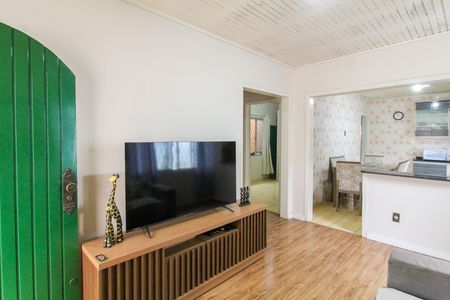 Sala de casa para alugar com 3 quartos, 220m² em Vila Monte Carlo, Cachoeirinha