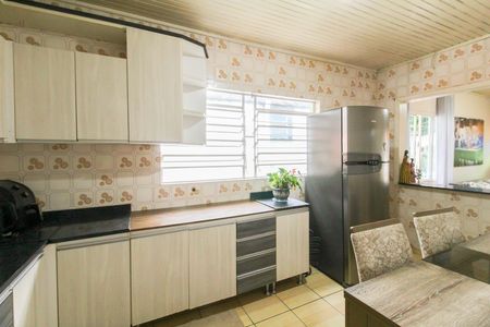 Casa para alugar com 220m², 3 quartos e 1 vaga Casa para alugar com 220m², 3 quartos e 1 vagaCozinha