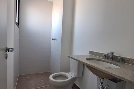 Apartamento à venda com 109m², 2 quartos e 3 vagas Apartamento à venda com 109m², 2 quartos e 3 vagasBanheiro da Suíte 2