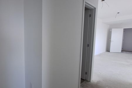 Apartamento à venda com 109m², 2 quartos e 3 vagas Apartamento à venda com 109m², 2 quartos e 3 vagasCorredor