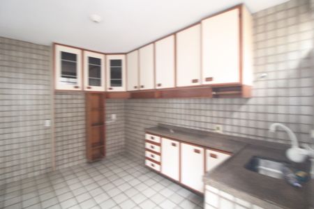 Casa à venda com 140m², 3 quartos e 3 vagasCozinha