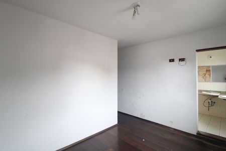 Casa à venda com 140m², 3 quartos e 3 vagasSuíte