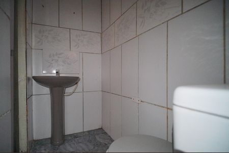 Casa para alugar com 80m², 2 quartos e sem vagaBanheiro