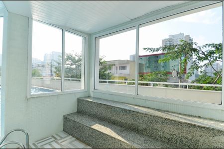 Apartamento para alugar com 93m², 3 quartos e 2 vagas Apartamento para alugar com 93m², 3 quartos e 2 vagasSauna