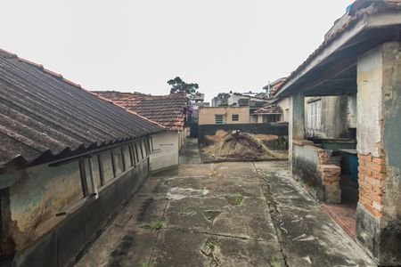 Casa à venda com 567m², 2 quartos e 3 vagas Casa à venda com 567m², 2 quartos e 3 vagasQuintal - Terreno