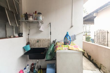 Casa à venda com 567m², 2 quartos e 3 vagas Casa à venda com 567m², 2 quartos e 3 vagasÁrea de Serviço