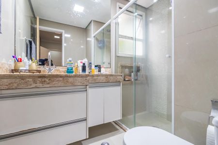 Apartamento à venda com 94m², 3 quartos e 1 vaga Apartamento à venda com 94m², 3 quartos e 1 vagaBanheiro da Suíte