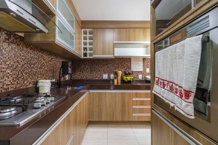 Apartamento à venda com 94m², 3 quartos e 1 vaga Apartamento à venda com 94m², 3 quartos e 1 vagaCozinha