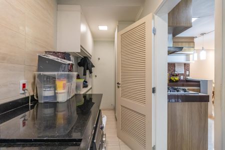 Apartamento à venda com 94m², 3 quartos e 1 vaga Apartamento à venda com 94m², 3 quartos e 1 vagaÁrea de Serviço
