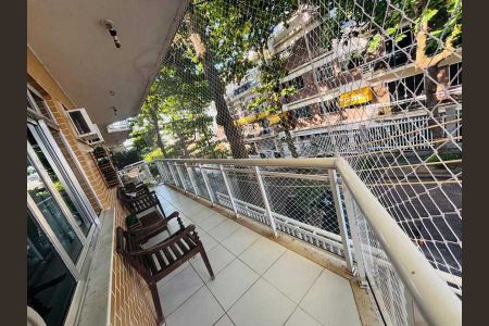 Apartamento à venda com 120m², 3 quartos e 2 vagas